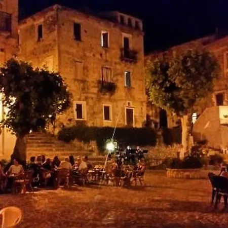 Vista Mare In Centro Storico * Scalea