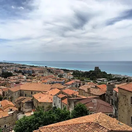 Vista Mare In Centro Storico * Scalea