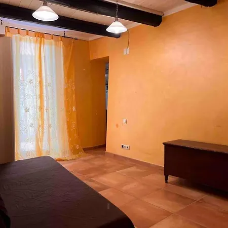 Vista Mare In Centro Storico Apartmán Scalea